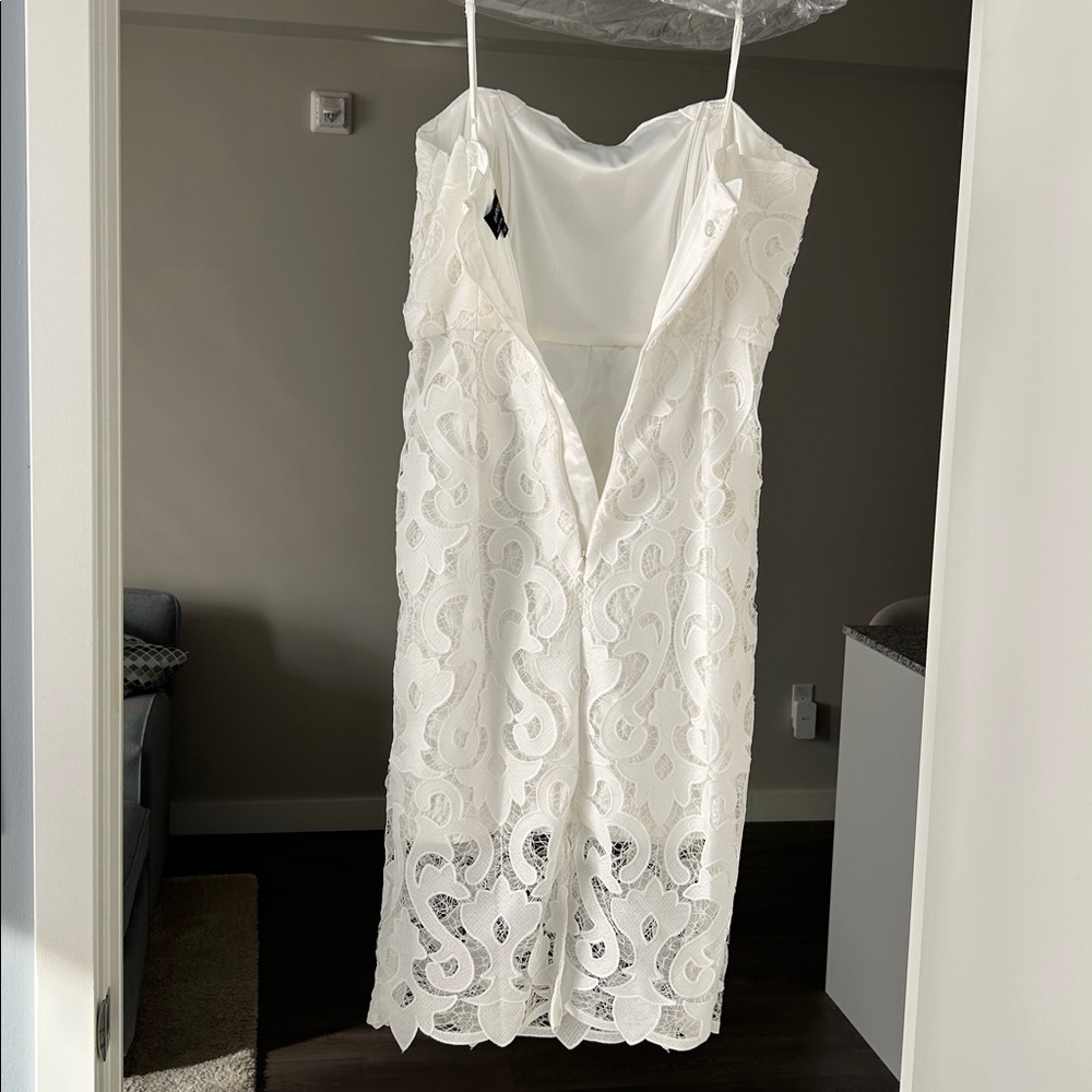 Bardot Cream Lace Dress - Picture 2 of 5